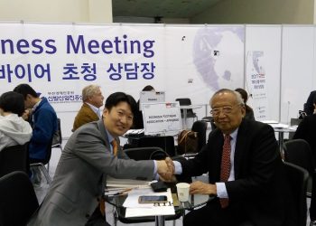 Sekjen APRISINDO Hadiri Busan International Shoes Show (BISS 2017) di Korea
