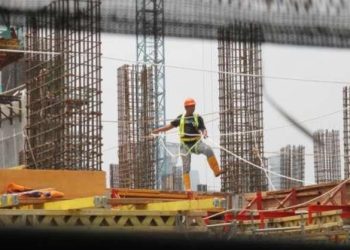 Lambannya Izin Amdal Menjadi Penyebab Terhambatnya Pertumbuhan Industri Alas Kaki