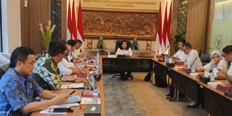 APRISINDO Hadiri FGD Peningkatan Daya Saing Industri Alas Kaki Nasional