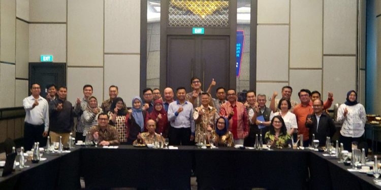 APRISINDO Advokasi Penundaan Kewajiban Penggunaan Rupiah Demi Menjaga Daya Saing Industri Alas Kaki